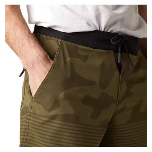 FOX ESSEX VOLLEY CAMO SHORT [OLV GRN]